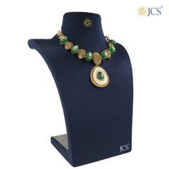 Mridhul Jadau Necklace Set_JCJAD7025