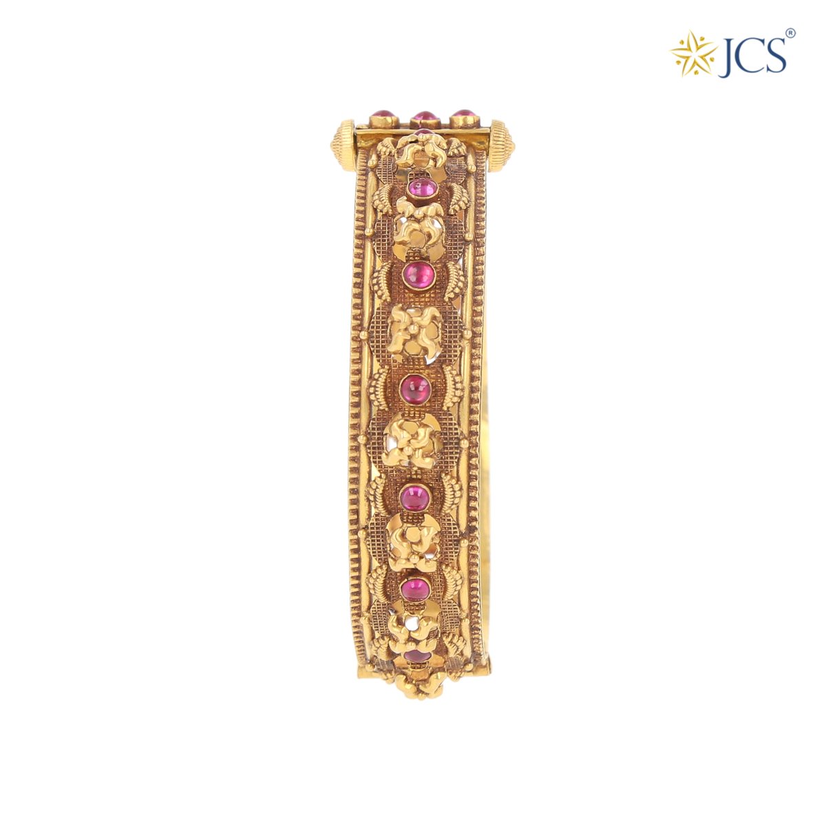 Kwaesh Gold Bangle_JGB4048