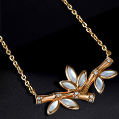 Tri-Leaf Maisie Necklace _JMP1016